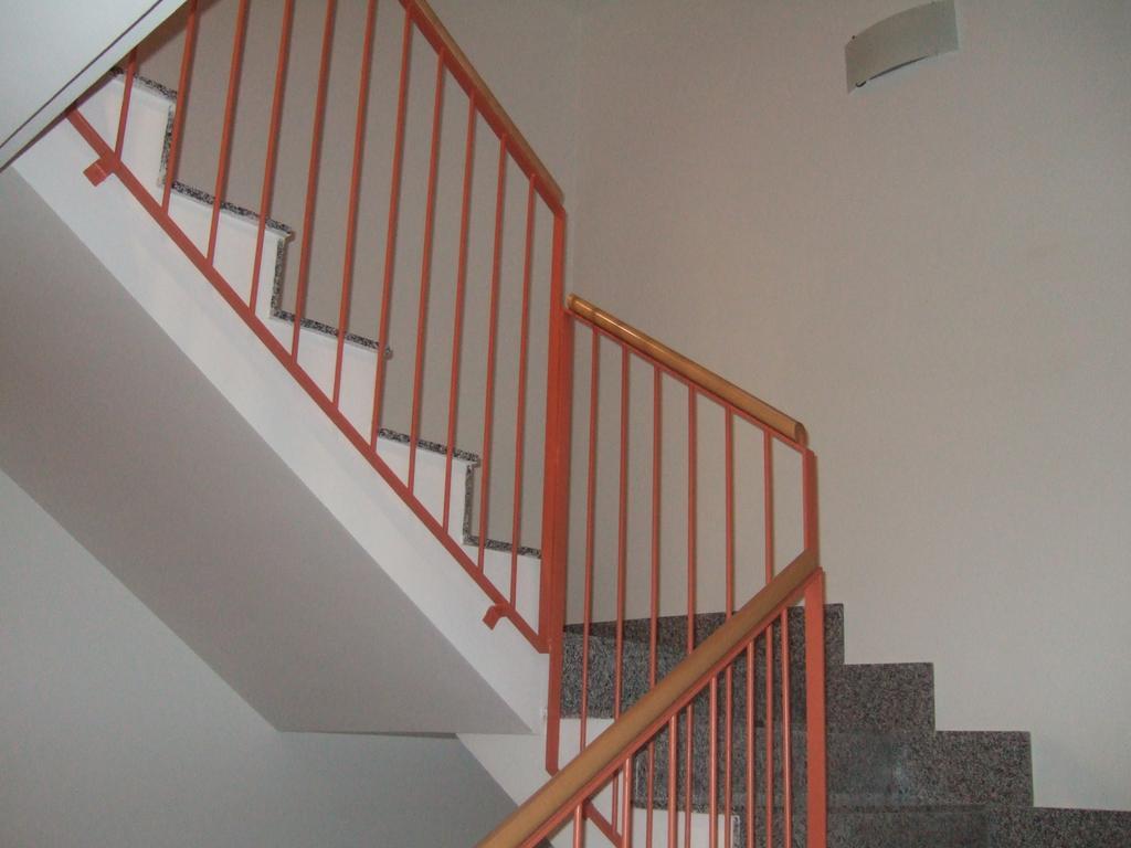 Apartamentos Real Alfoli 厄尔·布尔戈·德·奥斯马 外观 照片